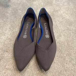Rothy’s size 8 pointed toe flats